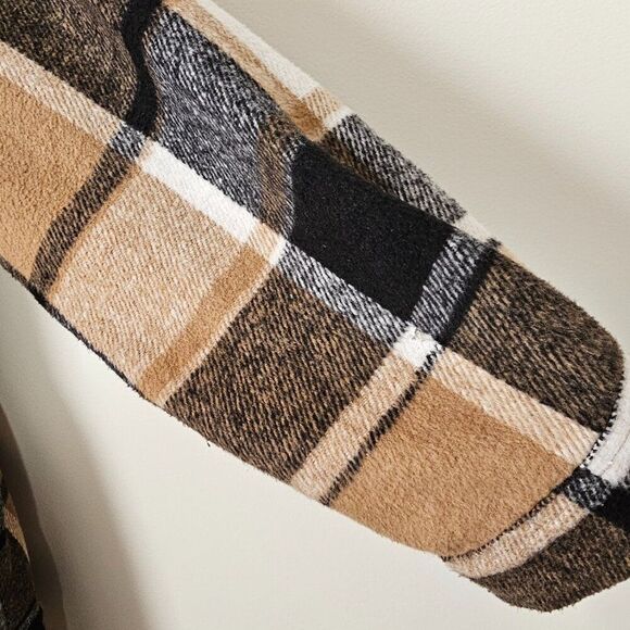 EUC AMAZING PLAID NEUTRAL COLORS LONG SHACKET SIZE M - Picture 5 of 15